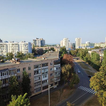 Комфортная 1-Комнатная Новопречистенская 1 Tscherkassy Exterior foto